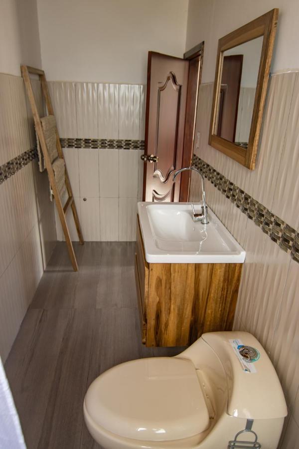 Bunker593 Inn Tena Extérieur photo