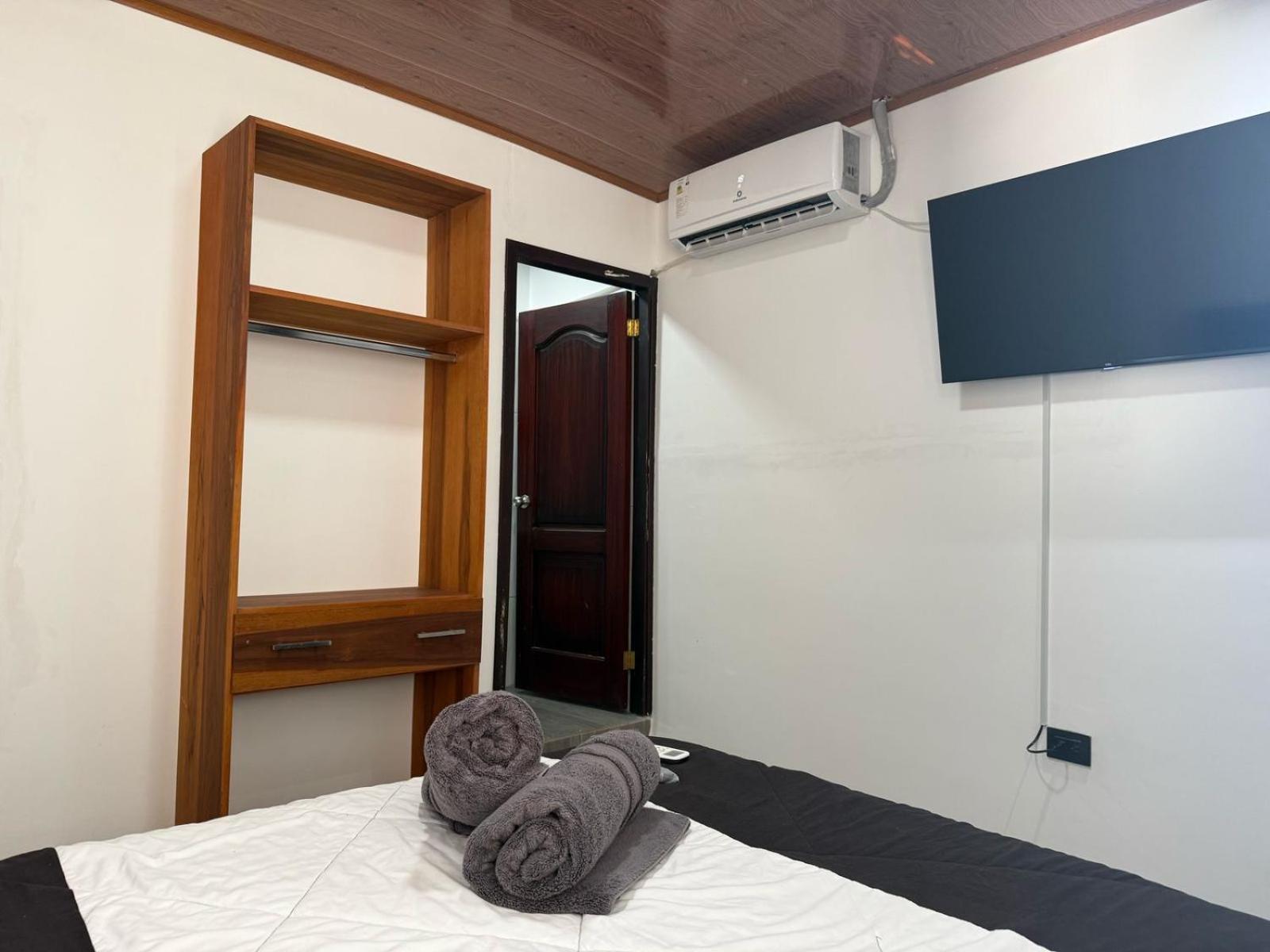 Bunker593 Inn Tena Extérieur photo